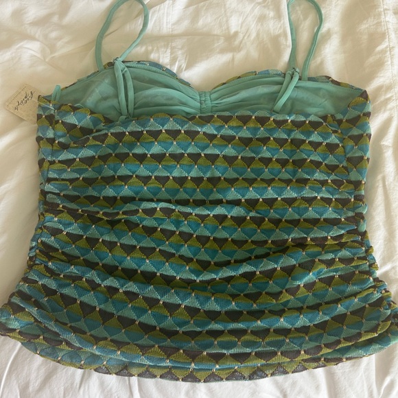 Free People top. NWT. XL. - Picture 5 of 8